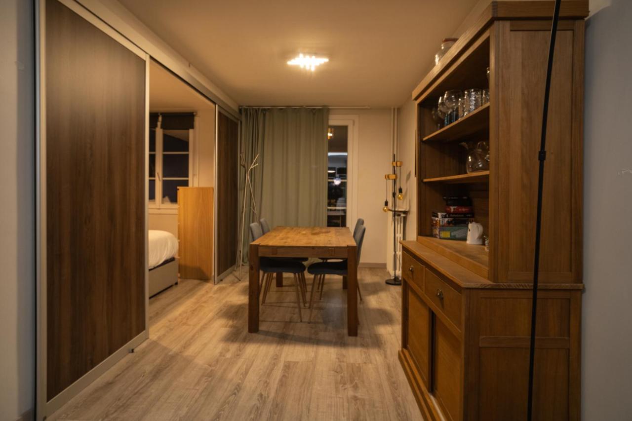 Apartmán Joli T2 Proche Du Metro Avec Vue Tour Eiffel Issy-les-Moulineaux Exteriér fotografie