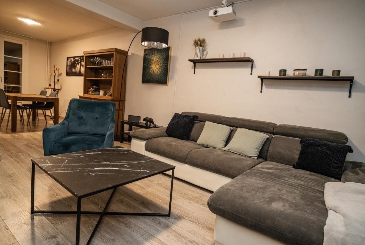 Apartmán Joli T2 Proche Du Metro Avec Vue Tour Eiffel Issy-les-Moulineaux Exteriér fotografie