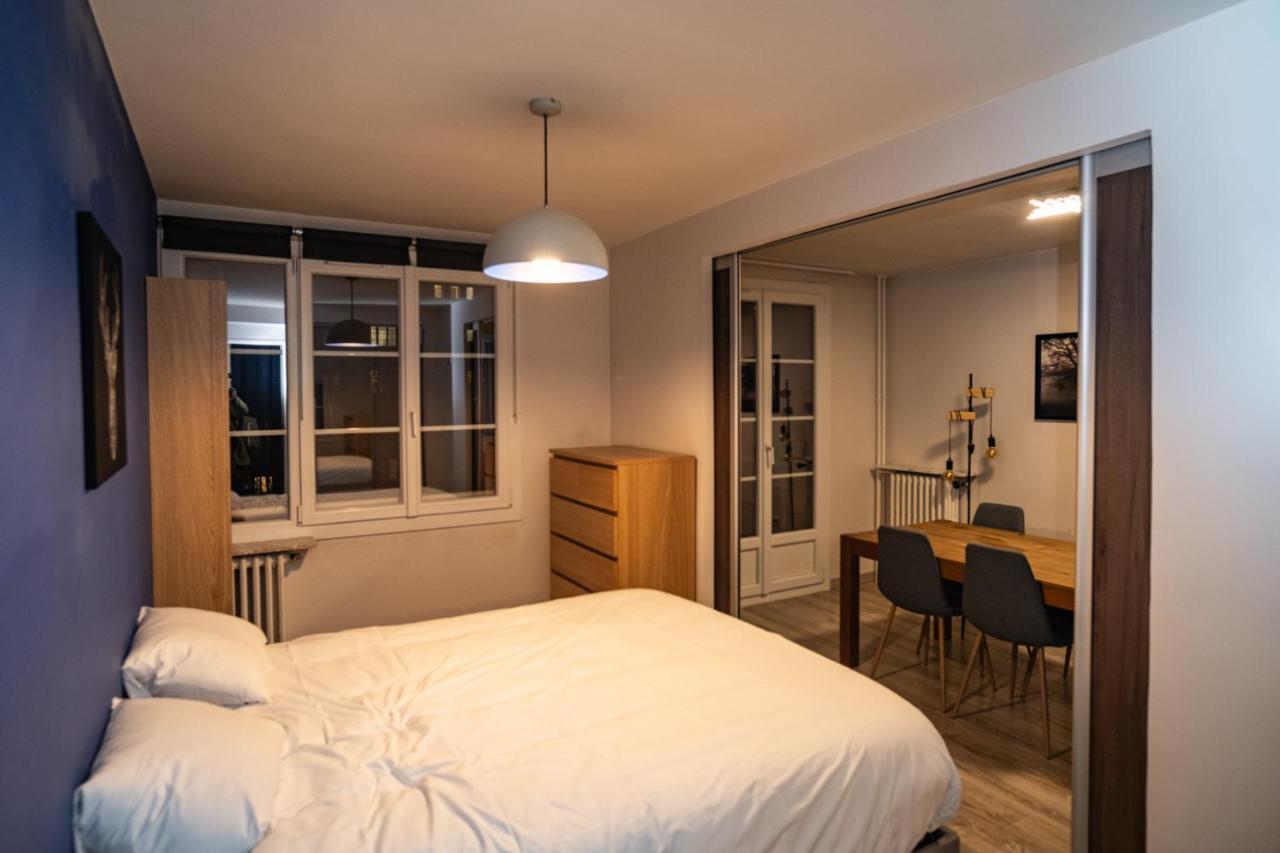 Apartmán Joli T2 Proche Du Metro Avec Vue Tour Eiffel Issy-les-Moulineaux Exteriér fotografie