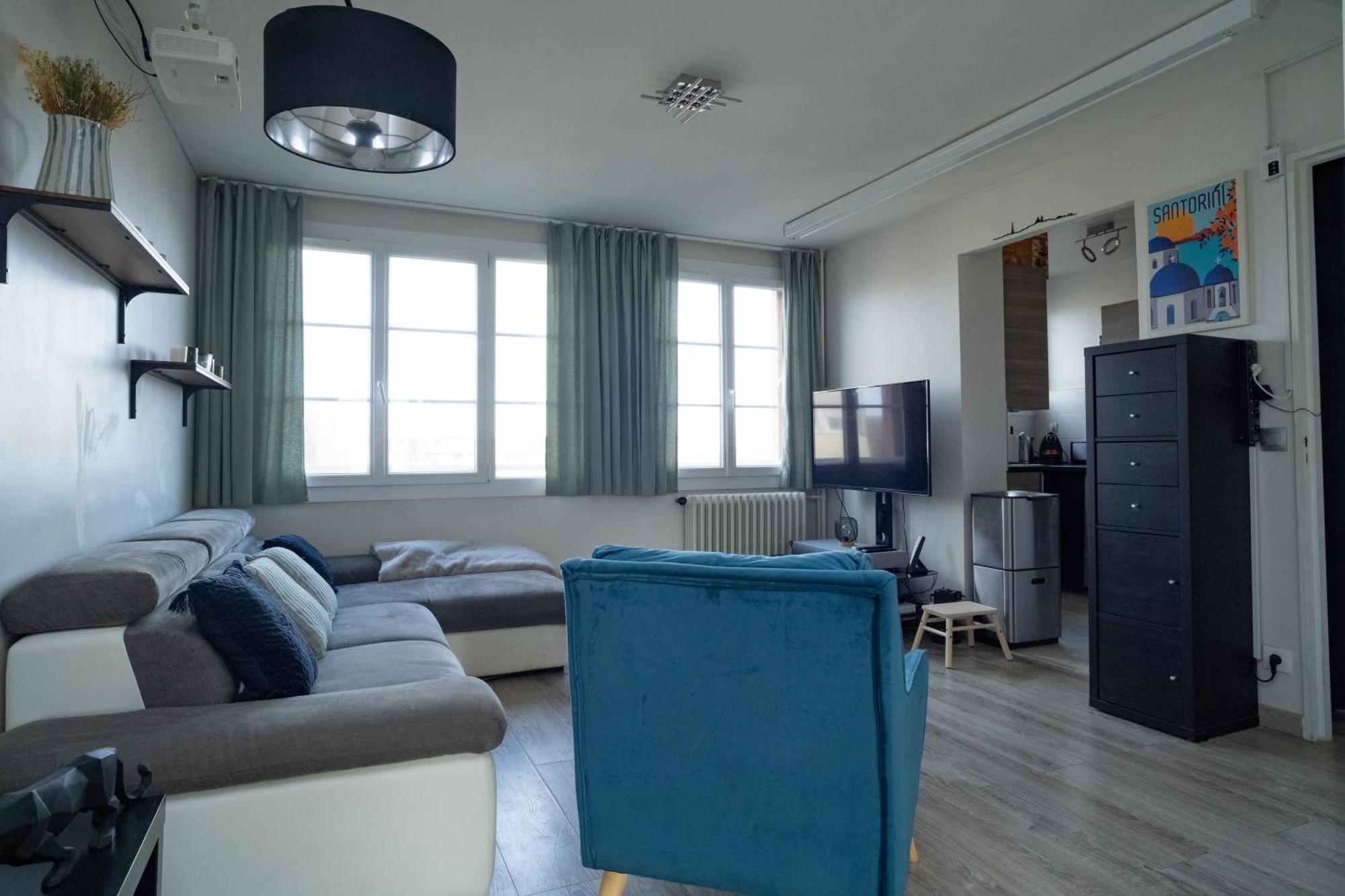Apartmán Joli T2 Proche Du Metro Avec Vue Tour Eiffel Issy-les-Moulineaux Exteriér fotografie