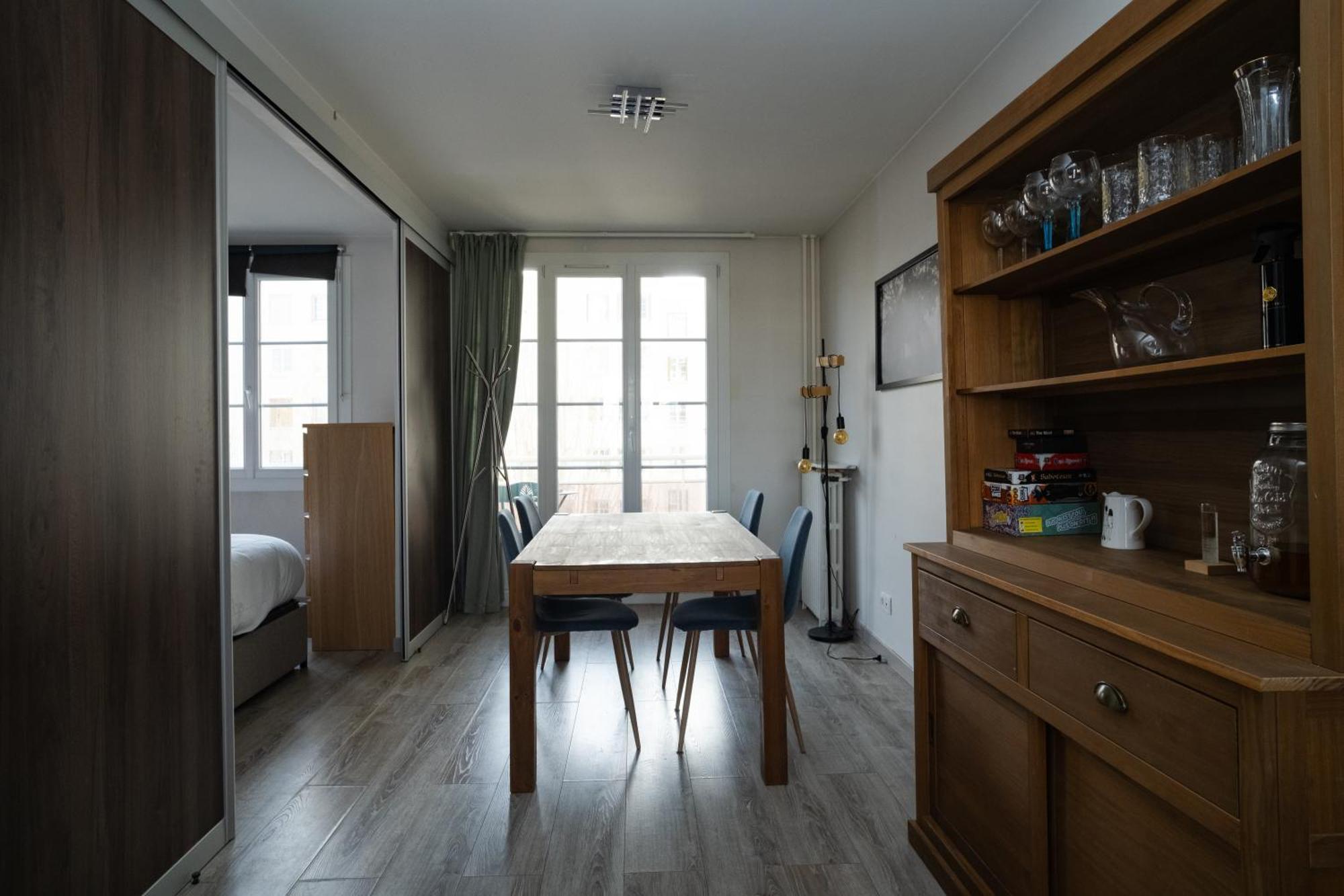 Apartmán Joli T2 Proche Du Metro Avec Vue Tour Eiffel Issy-les-Moulineaux Exteriér fotografie